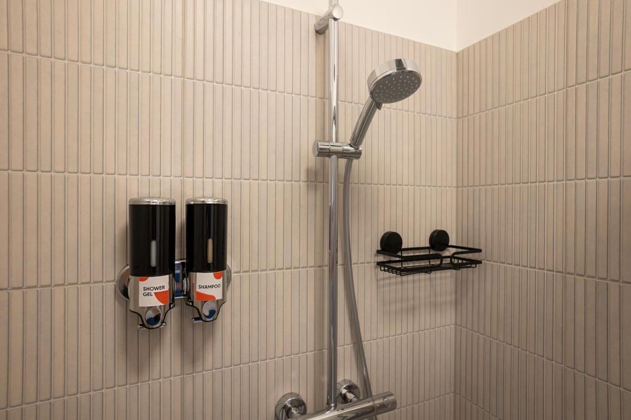 2-Rooms Apartment 10 Min Away From City Center Вена Экстерьер фото