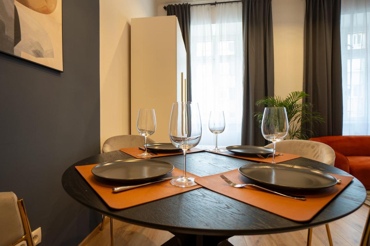2-Rooms Apartment 10 Min Away From City Center Вена Экстерьер фото