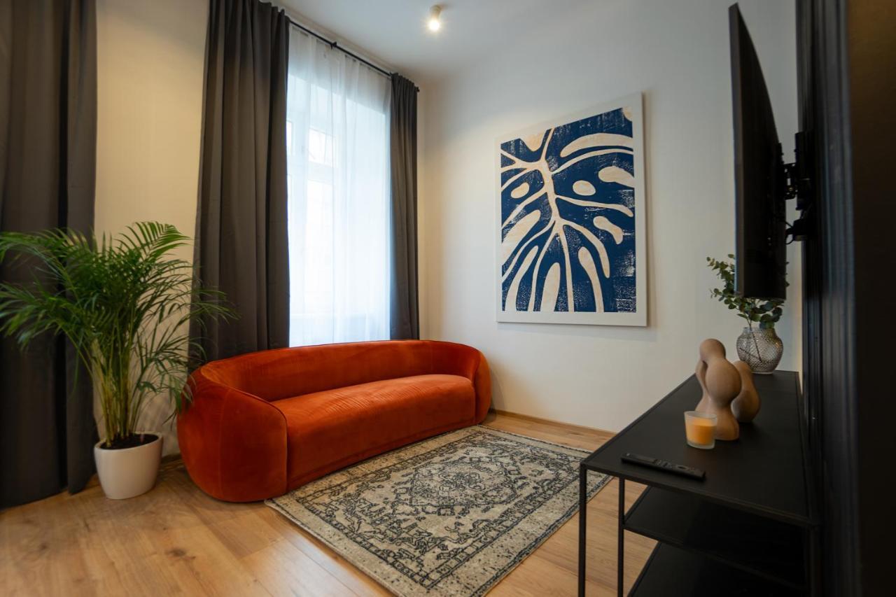 2-Rooms Apartment 10 Min Away From City Center Вена Экстерьер фото